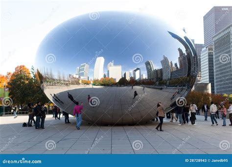 Chicago bean reflection editorial stock photo. Image of grill - 28728943