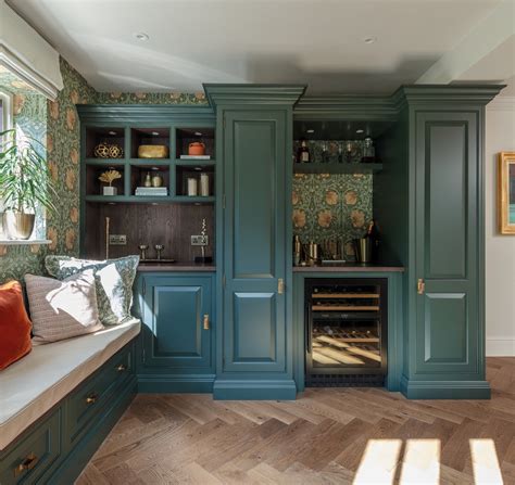 Traditional Dark Green Kitchen Tom Howley