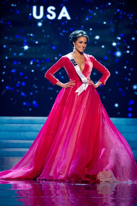 Olivia Culpo Miss Universe Costume