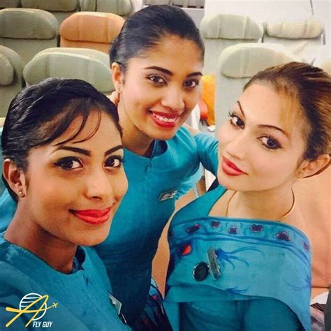 60 Sexy Flight Attendant Selfies From Around The Globe Sexy Flight Attendant Flight Attendant