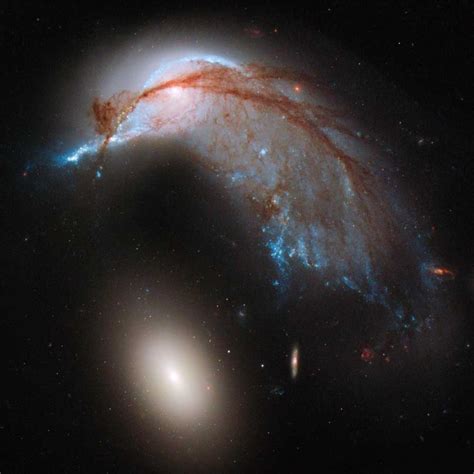 Suburban spaceman: NASA Hubble Image: Galaxy Collision Penguin and Egg