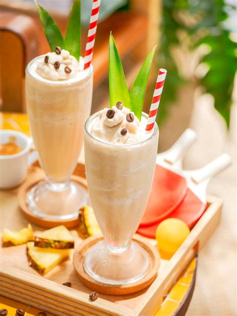 Coffee Colada Mocktail Drink Recipe Kahlúa