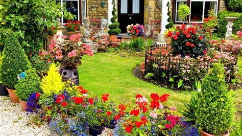 Beautiful Garden House Photos Historyofdhaniazin95