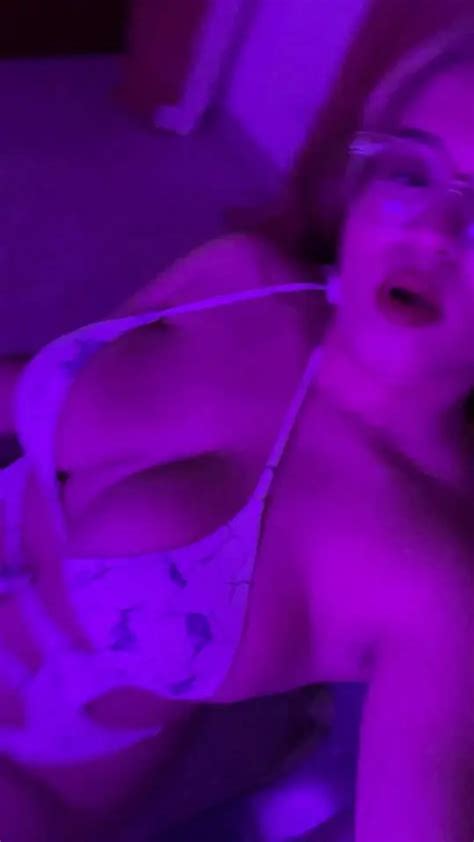 Im Pretty Proud On My Huge Y O Tits Scrolller