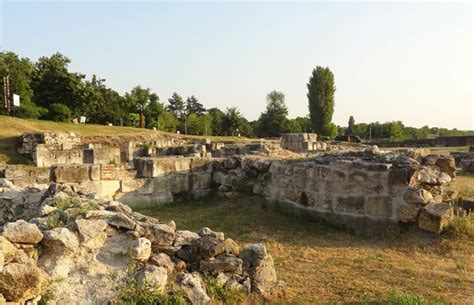 Величествените крепости на България