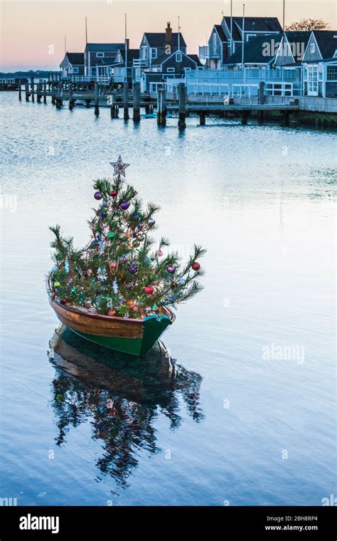 Christmas Boat Tree Massachusetts Hi Res Stock Photography And Images