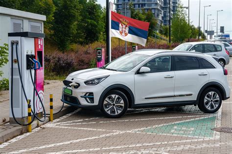 Punja I Za Automobile Besplatno Punjenje Automobila Struja