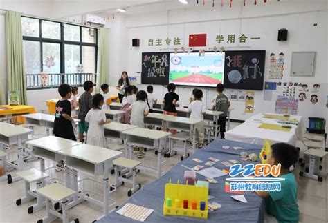 【图文】有序报名 欢畅体验！直击郑州市区小学入学现场报名第一天 郑州教育信息网