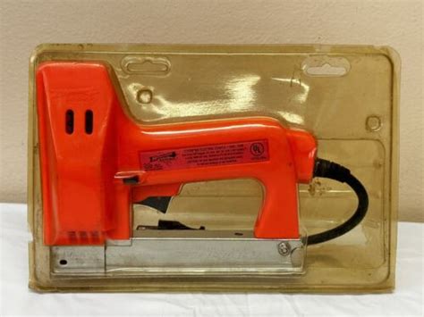 Arrow Electric Staple Gun Stapler Model Etf50 Bn Uses T50 Staples Bn1810 Brads Ebay