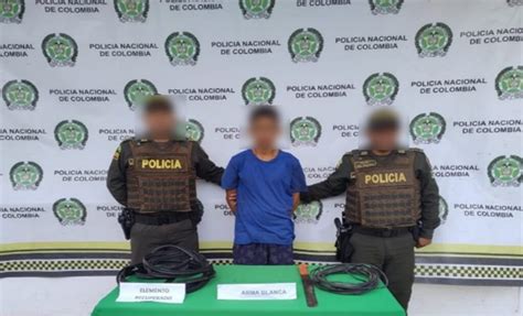 Dos Personas Capturadas Por El Delito De Hurto Polic A Nacional De