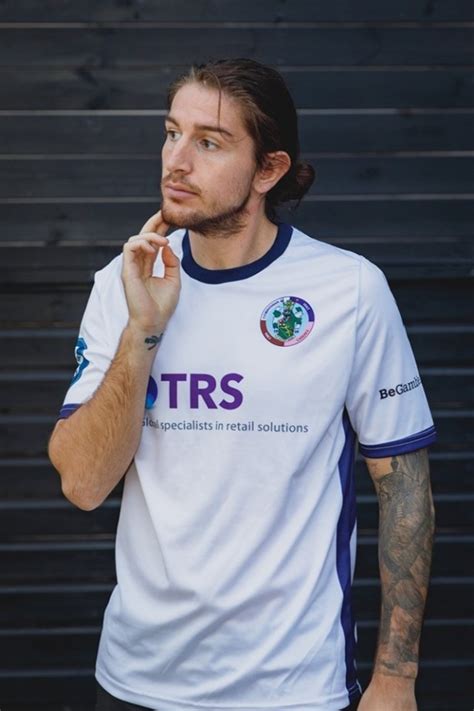 Corinthian-Casuals 2019-20 Away Kit