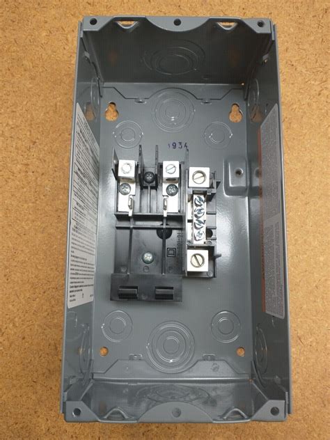 Square D HOM24L70FCP 70 2 Space 4 Circuit Main Lugs Load Center