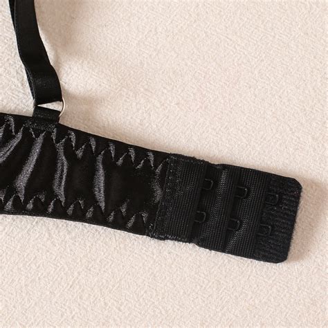 Women 2 Pieces Sexy Lingerie Set Lace Sheer Floral Embroidery Sheer Bra Delicate Underwear Hip