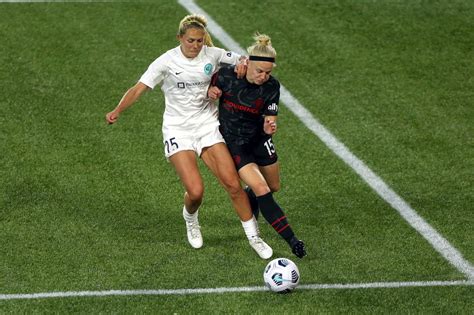 Portland Thorns Open Nwsl Challenge Cup With Win Over Kansas City