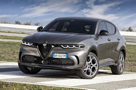 Νέα Alfa Romeo Tonale Sprint Plug In Hybrid Q4 χωρίς φόρο εταιρικής χρήσης