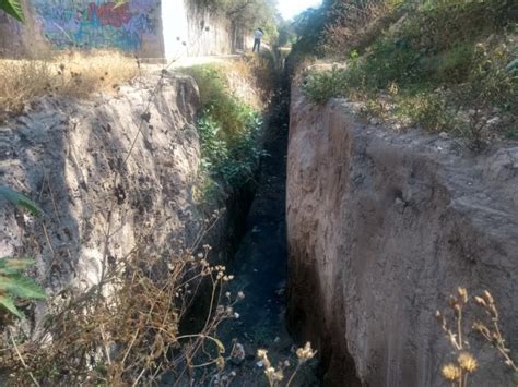 Obra inconclusa genera peligro en Miahuatlán