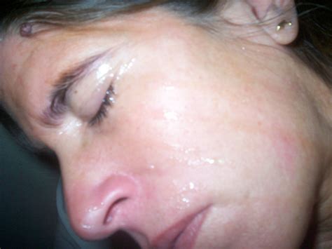 Lechita En La Cara ZB Porn