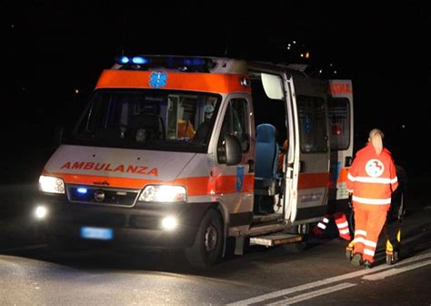 Perde Il Controllo Dell Auto E Si Ribalta Morto Pensionato