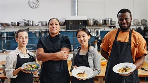 Gastronomie Et R Insertion La Recette De Thierry Marx Pour Former Aux