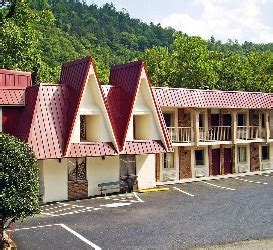 Motel 6 Gatlinburg Smoky Mountains Reviewed - Travel To Gatlinburg