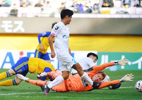 【写真・画像】＜月刊サガン鳥栖12月号＞11月の振り返り 2勝3分け1敗 スポーツ 佐賀新聞ニュース 佐賀新聞