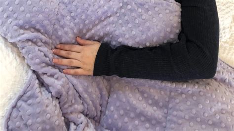 how to clean weighted blankets