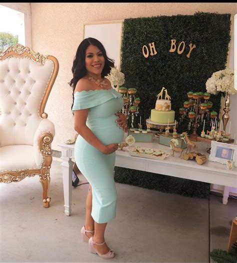 Best Outfits For A Baby Shower At Terence Daley Blog