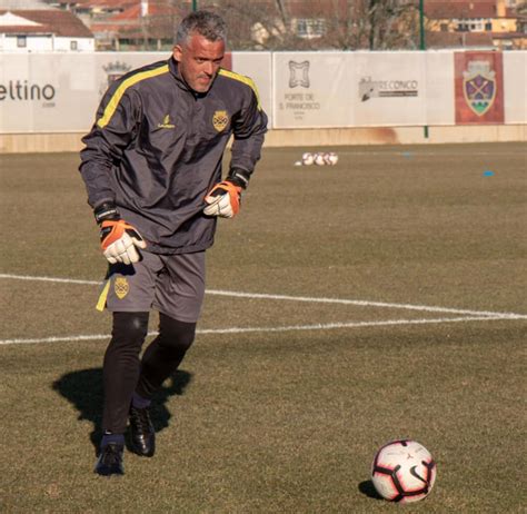 Ex Sporting Tiago Ferreira Treinador De Guarda Redes Do Chaves