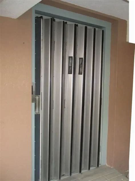 Sro Elevators Manual Door Passenger Elevator With Machine Room