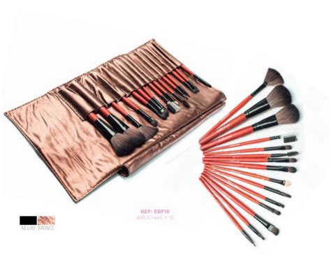 Set De Brochas Para Maquillaje Piezas Pfiffery Incluye Manga Negra O