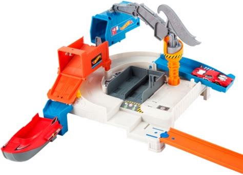 Mattel Hot Wheels Shipyard Escape Play Set Ct Qfc