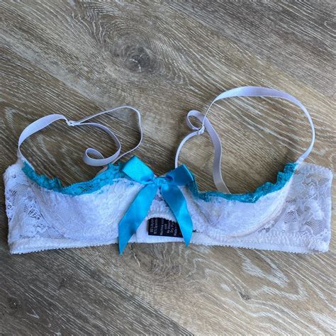 Super Sexy And Fun Lace Bra White Bra With Teal Depop