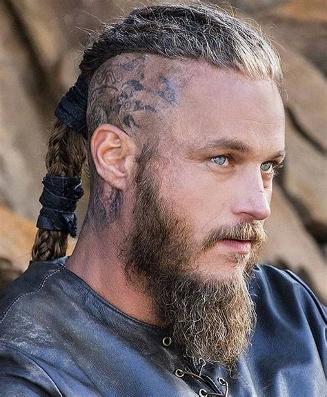 Vikings Ragnar Travis Fimmel