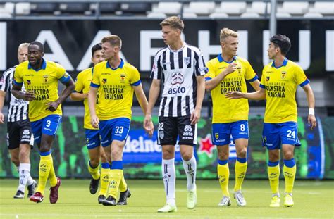 Goles Y Resumen Del Ajax Cambuur En Eredivisie Septiembre