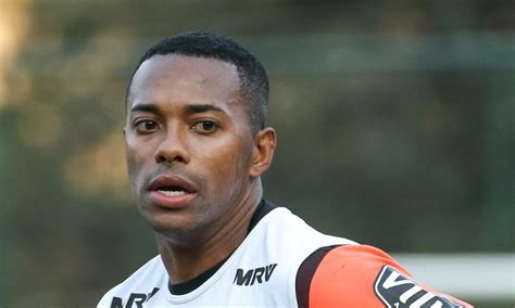 Stj Decide Se Robinho Cumpre Pena No Brasil