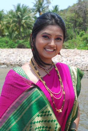 Prajakta Mali Marathi Actress Bio Hd Photos Hot Cute Meghana