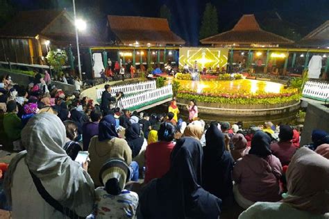 Ulang Tahun Jakarta Ke Ada Gebyar Seni Budaya Betawi Di Setu