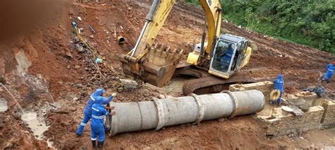 Prefeitura Segue As Obras De Recupera O De Galerias No Jardim Rosa