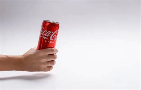 Hand Holding Coca Cola Stock Photos Royalty Free Hand Holding Coca