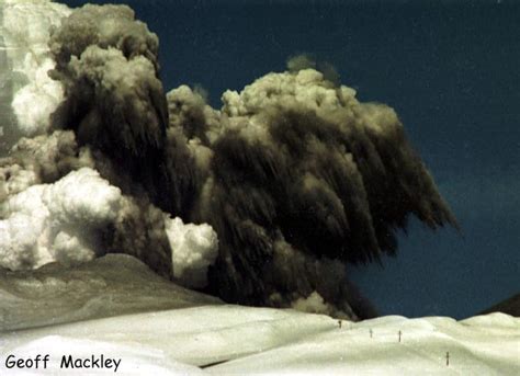 Geoff Mackley Mt Ruapehu eruption