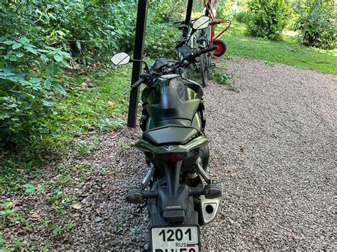 Купить б у Honda CB 1000R инжектор 5 передач в Дубровицах чёрный naked bike 2009 года на Авто