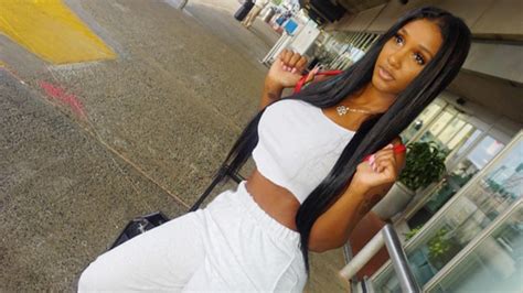 Bernice Burgos Partying At Strip Club Her Wild Night — Pics