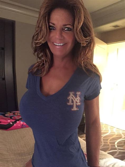 Mature Deauxma Erotic Foto Telegraph