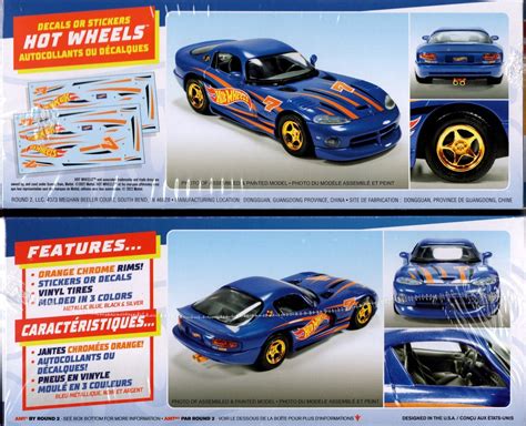 AMT Hot Wheels 1997 Dodge Viper GTS Snap It Spotlight Hobbies