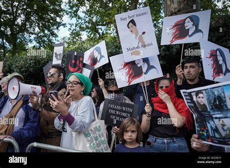 Proteste im iran 2022 Fotos und Bildmaterial in hoher Auflösung Alamy