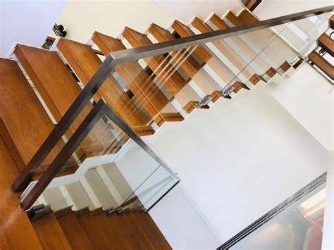 Stainless Steel Stairs Spigot Wooden Glass Handrail For Home At Rs 2650