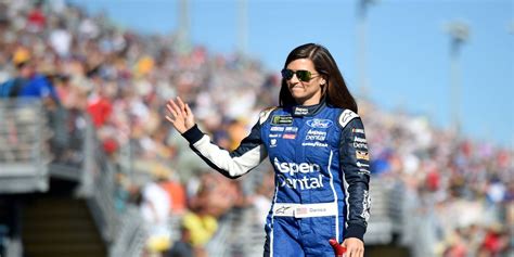 VIDEO: Danica Patrick crashes out of final Homestead NASCAR start