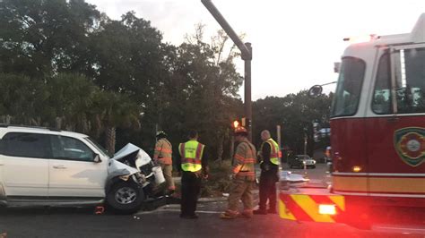 Wreck Snarls Traffic On Hilton Head Hilton Head Island Packet