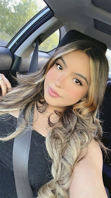 Latina Mexican Hispanic Girl Brown Blonde Hair Mexican With Blonde Hair Latina Hair Girl