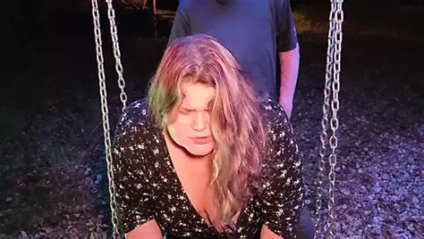 Vacker BBW tjej knullar en främling och hoppar på sin kuk Sperma på Enorm röv xHamster